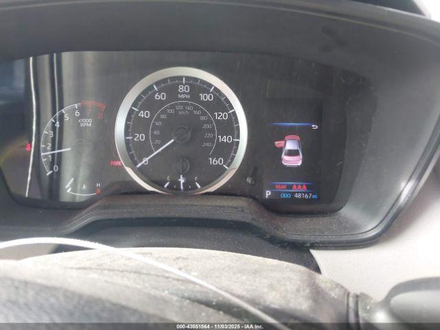 Toyota Corolla Le Image 11