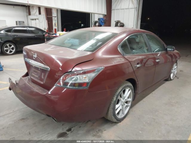 Nissan Maxima 3.5 S Image 6