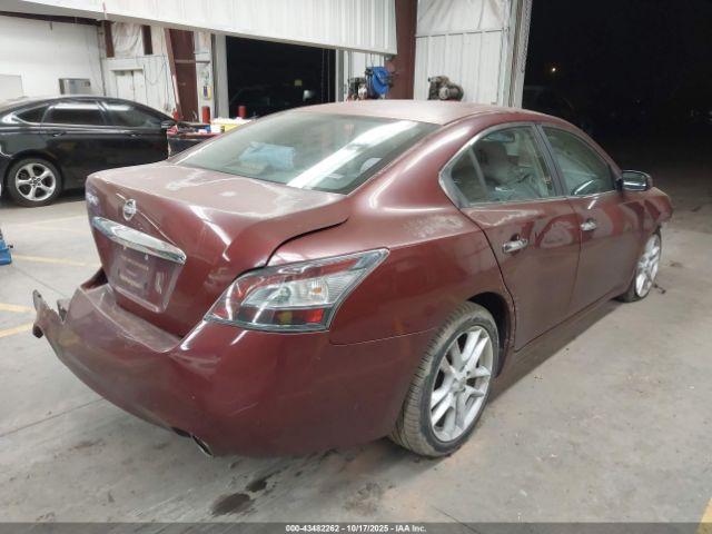 Nissan Maxima 3.5 S Image 6