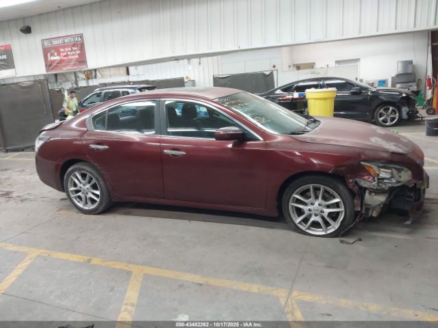 Nissan Maxima 3.5 S Image 11