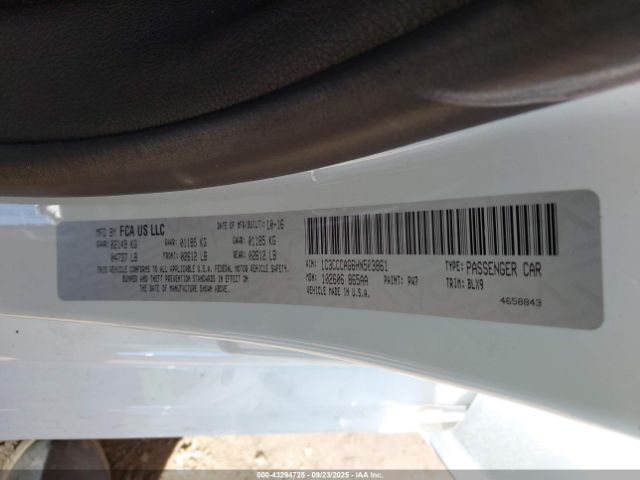 Chrysler 200 Limited Platinum Image 9