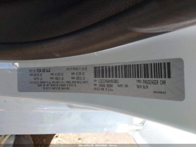 Chrysler 200 Limited Platinum Image 9