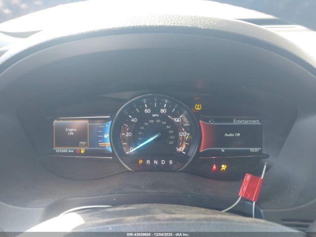 Ford Explorer Xlt Image 5