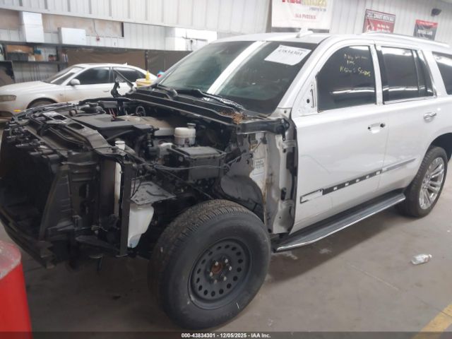 Cadillac Escalade Luxury Image 18