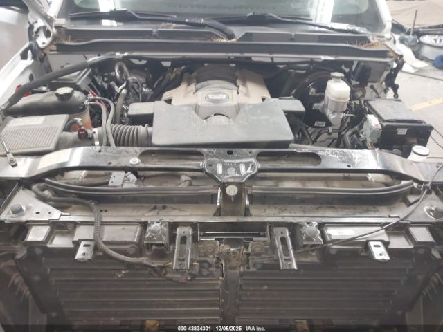 Cadillac Escalade Luxury Image 8