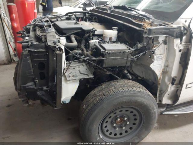 Cadillac Escalade Luxury Image 17