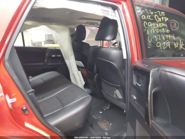 Toyota 4Runner Trail Premium Image 12