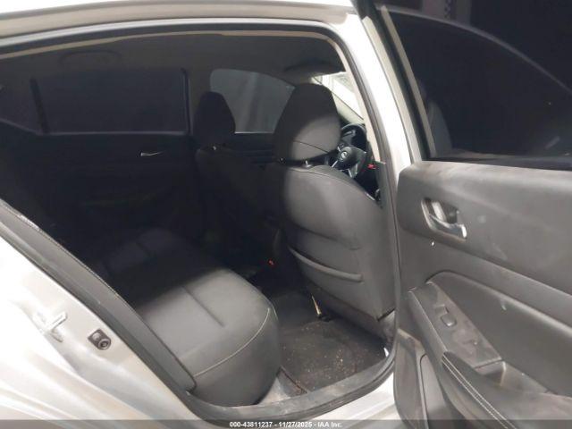 Nissan Altima 2.5 S Image 8