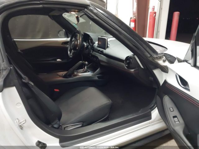 Mazda MX-5 Miata Club Image 5