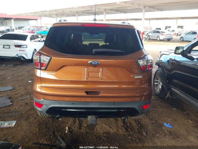 Ford Escape Titanium Image 13