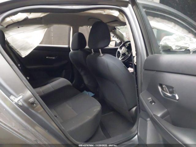 Nissan Sentra S Xtronic Cvt Image 4