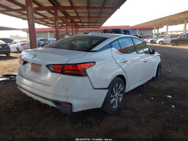 Nissan Altima S Fwd Image 3