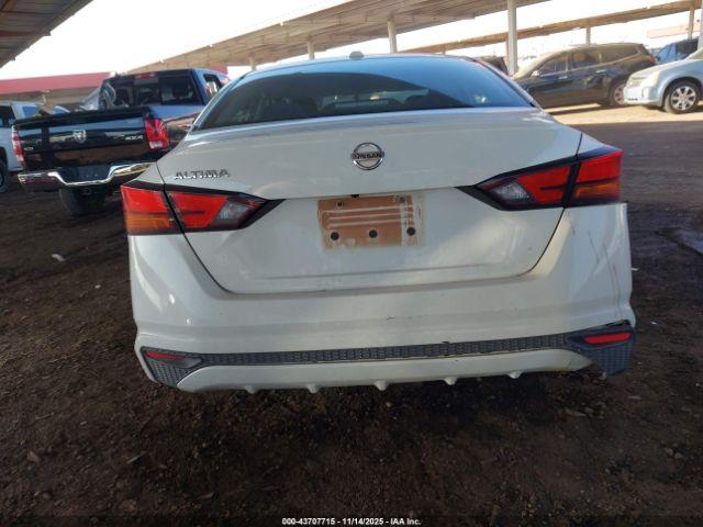 Nissan Altima S Fwd Image 7