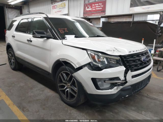 Ford Explorer Sport Image 1