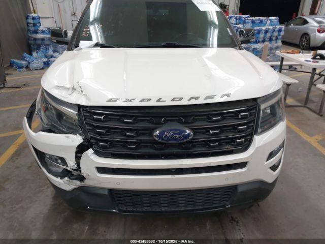 Ford Explorer Sport Image 8