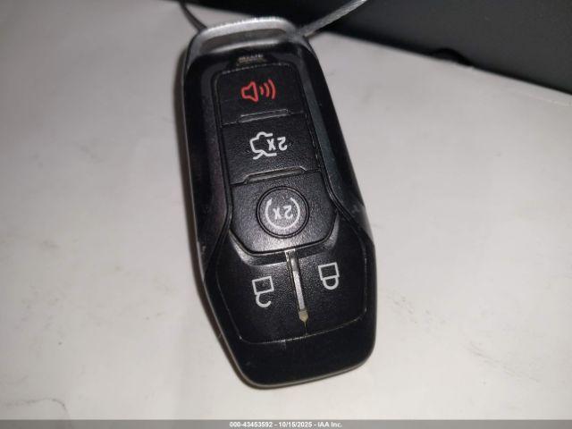 Ford Explorer Sport Image 12