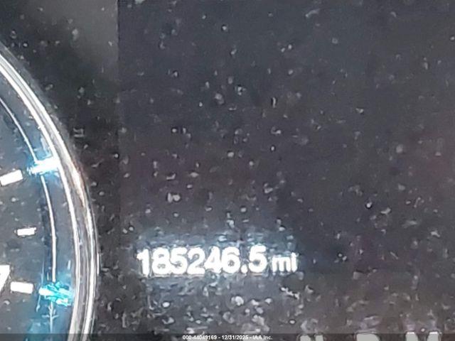 Ford F-150 Lariat Image 10