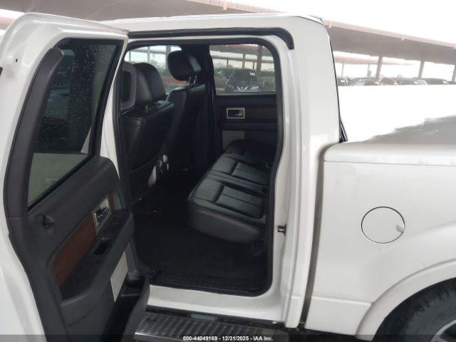 Ford F-150 Lariat Image 14