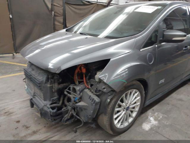 Ford C-MAX Energi Sel Image 13
