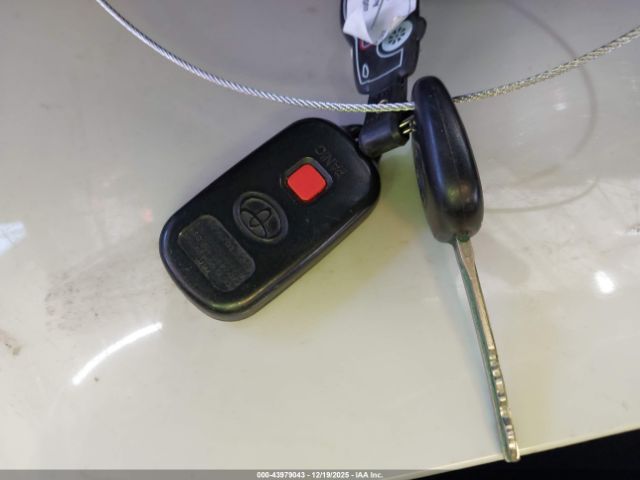 Toyota Matrix Xr Image 7