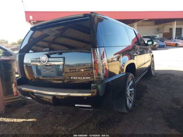 Cadillac Escalade Premium Image 4