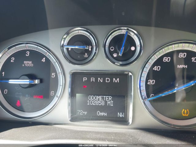 Cadillac Escalade Premium Image 8