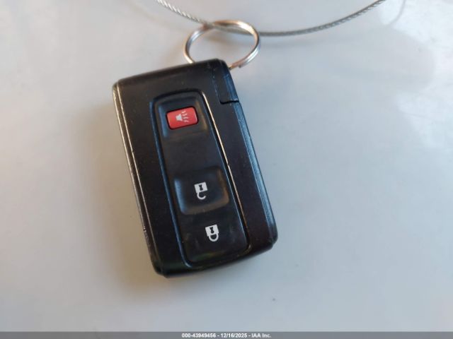 Toyota Prius Image 10