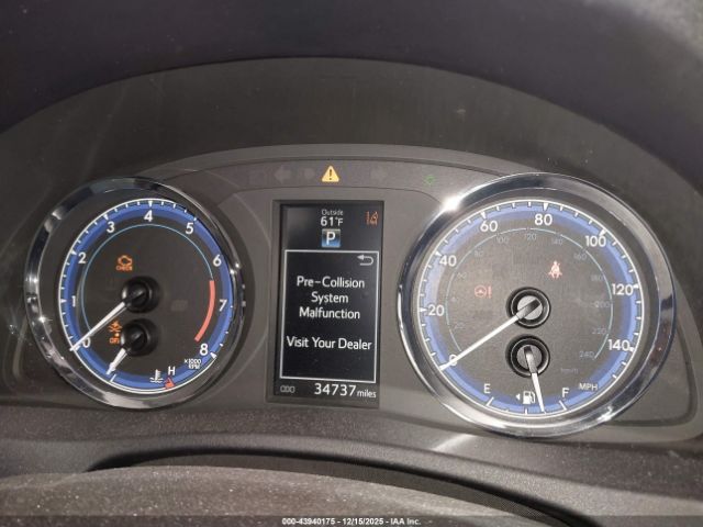 Toyota Corolla Se Image 11