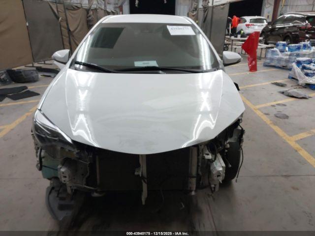 Toyota Corolla Se Image 3