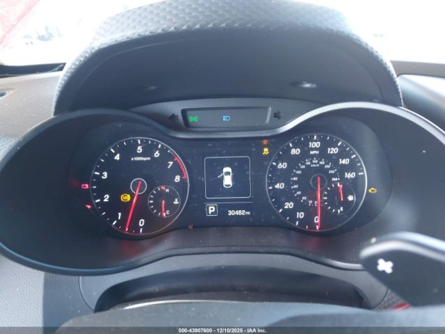 Hyundai VELOSTER Turbo Image 5