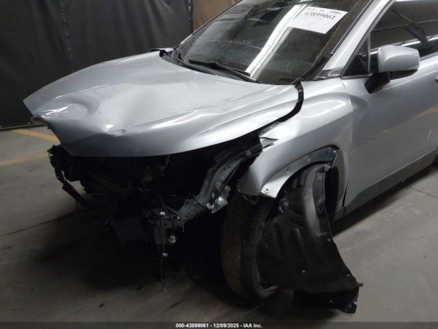 Toyota Corolla Le Image 10