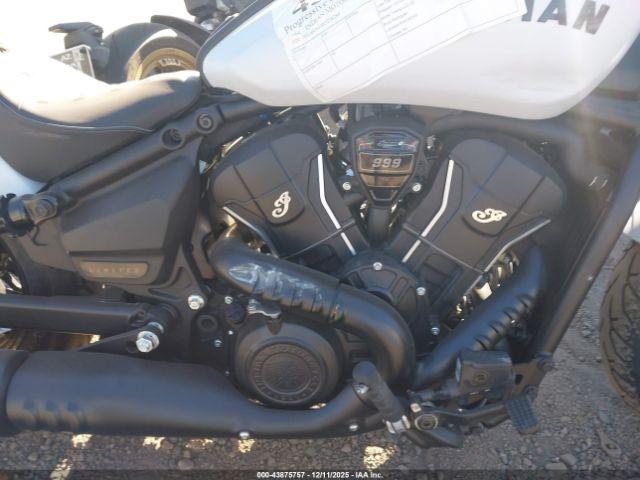 Indian Motorcycle Co Scout Sixty Bobber Limited Image 6