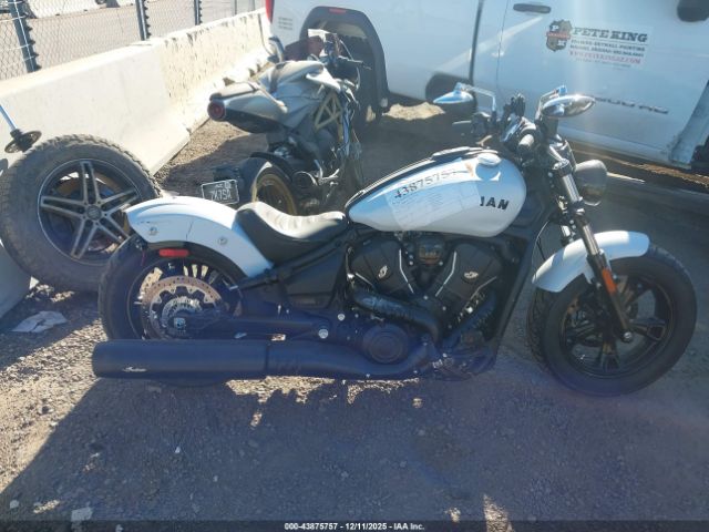 Indian Motorcycle Co Scout Sixty Bobber Limited Image 13