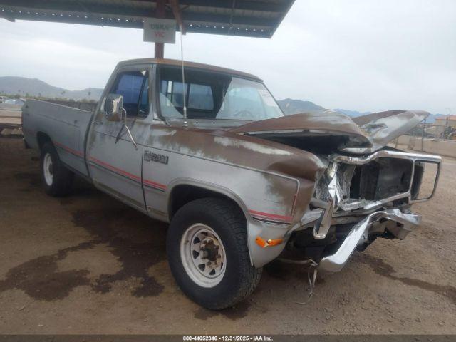  Salvage Dodge D-series