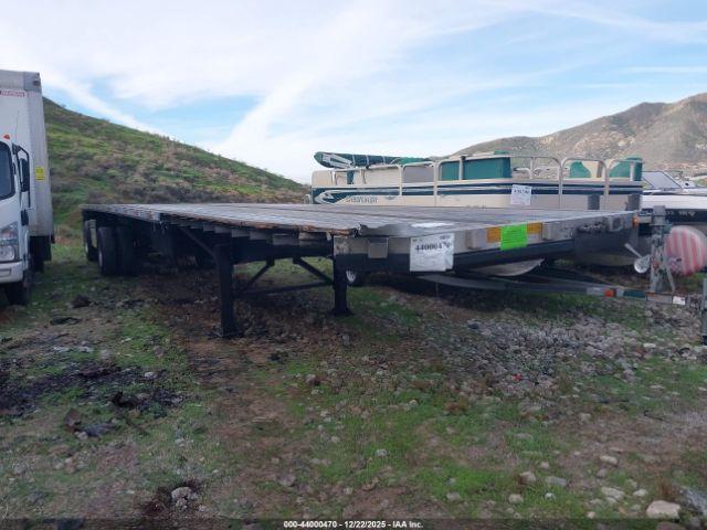  Salvage Utility Trailer Mfg Flatbed Trailer