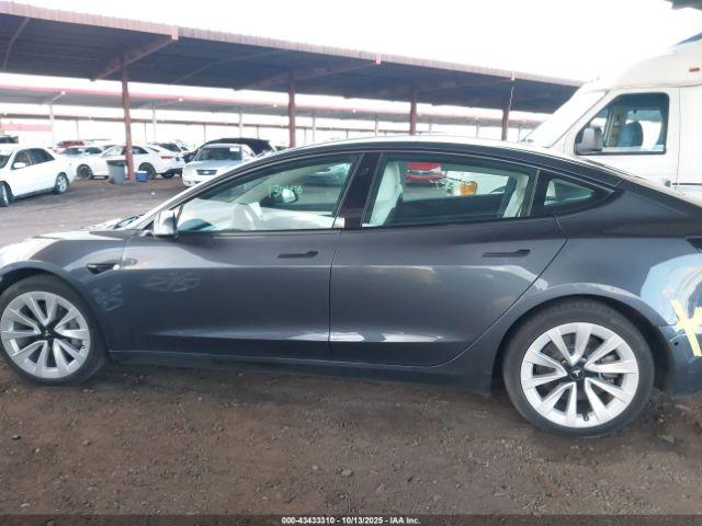Tesla Model 3 Rear-wheel Drive Image 10
