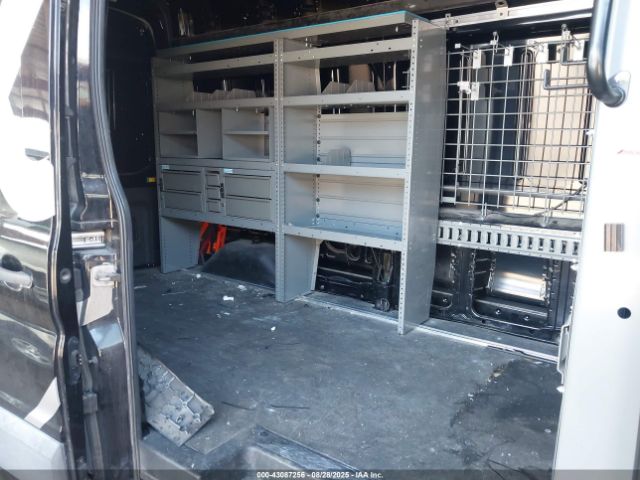 Ford Transit Image 3