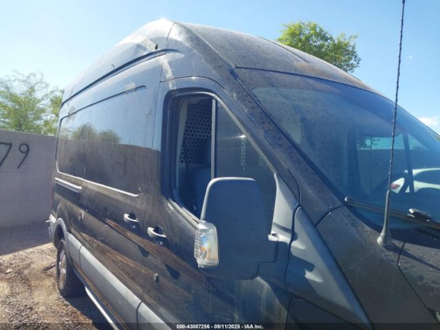 Ford Transit Image 4