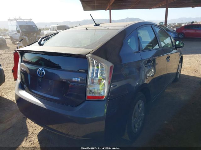 Toyota Prius Three Image 16