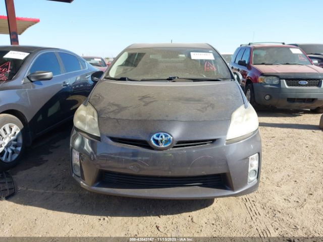 Toyota Prius Three Image 7