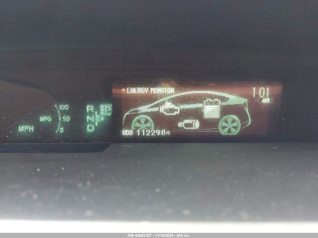 Toyota Prius Three Image 11