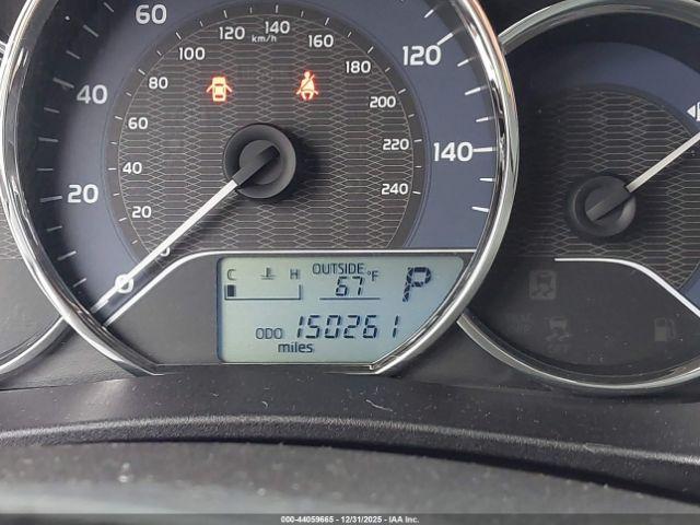 Toyota Corolla Le Image 10