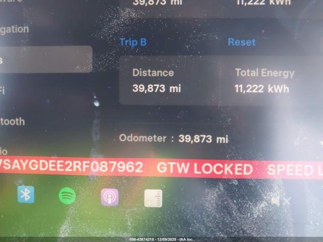 Tesla Model Y Long Range Dual Motor All-wheel Drive Image 7