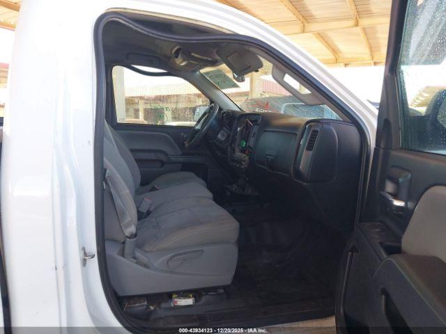 Chevrolet Silverado 1500 Wt Image 5