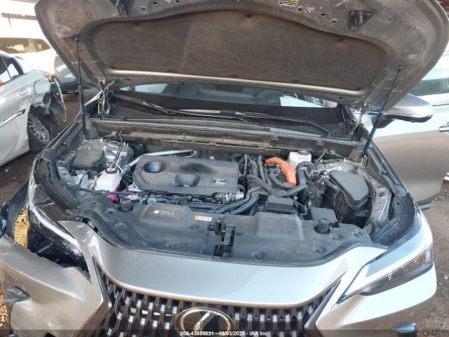 Lexus NX Premium Image 7