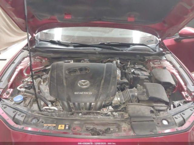 Mazda Mazda3 Premium Package Image 11