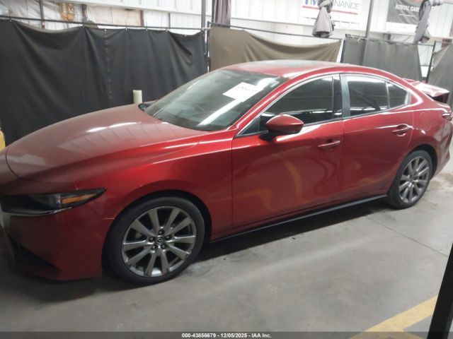 Mazda Mazda3 Premium Package Image 14