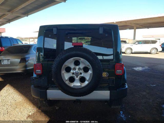 Jeep Wrangler Sahara Image 16