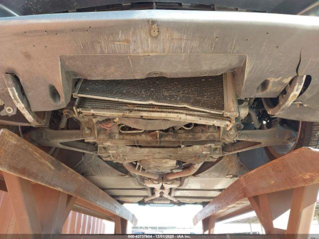 Chevrolet Corvette Image 16