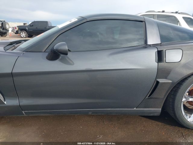 Chevrolet Corvette Image 10